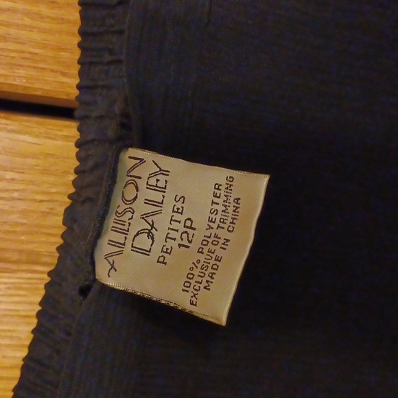 Allison Daley Skirt set Sz. 10P - Picture 5 of 7